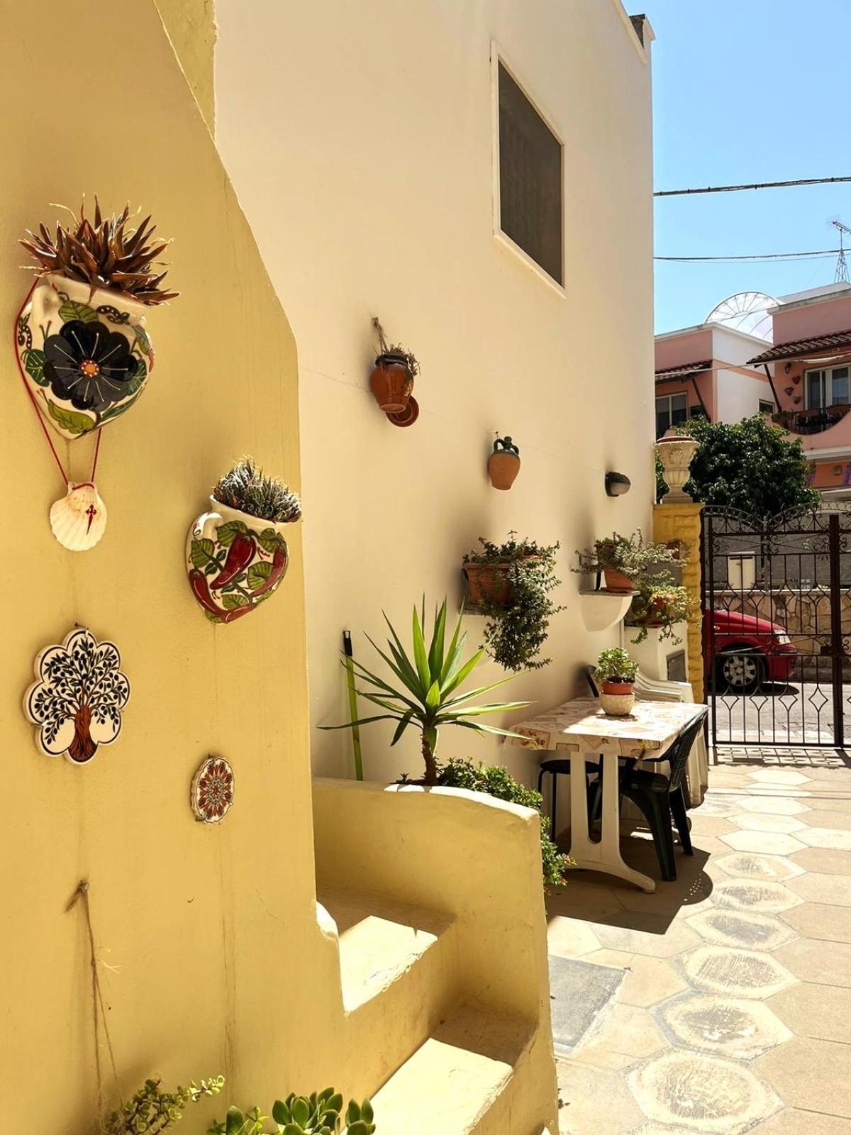 La Casa Di Giu Salento Surbo Exterior foto